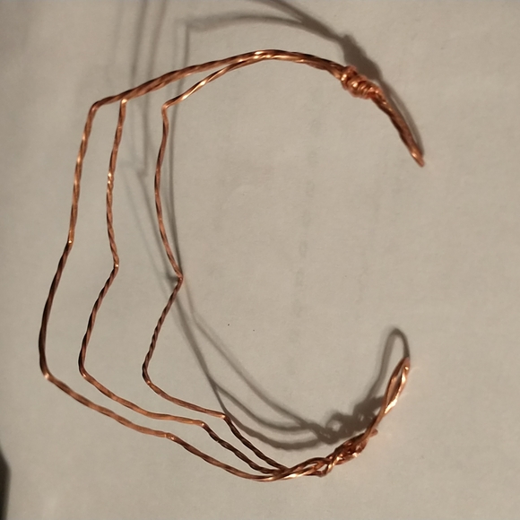Copper twisted wire bracelet - Picture 4 of 4